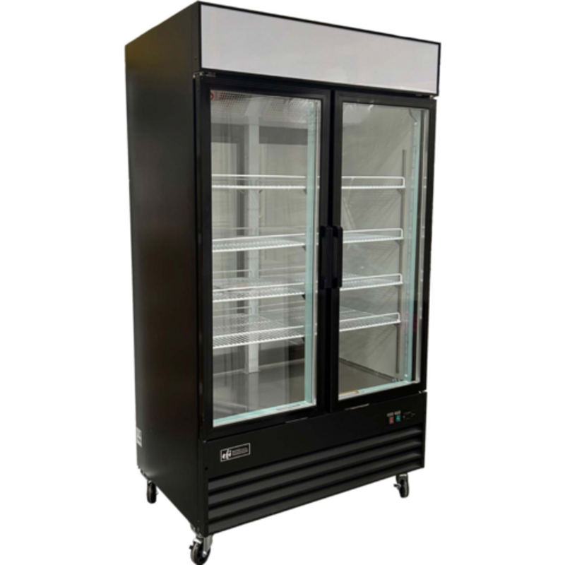 Présentoir réfrigéré traversant EFI C2P-48GDVCX 48 pouces Versa Chill avec portes vitrées