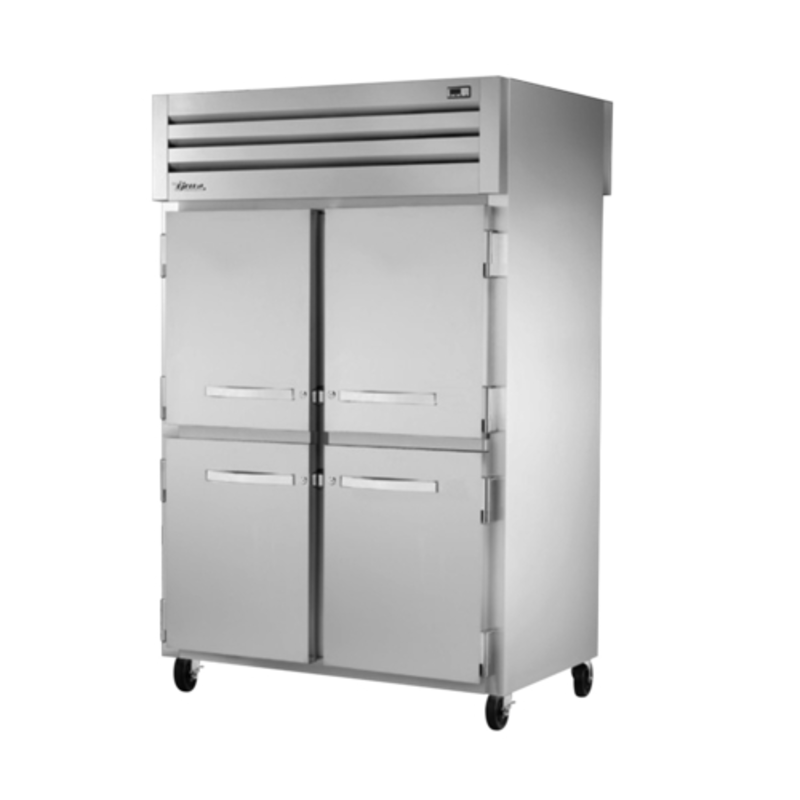 Réfrigérateur traversant à deux sections de 52 pouces True STR2RPT-4HS-2S-HC SPEC SERIES