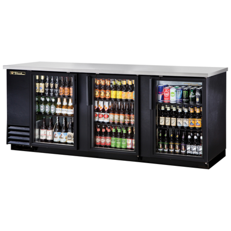 Réfrigérateur de bar arrière True Refrigeration TBB-4G-HC-LD 90-3/8" avec trois portes vitrées – Noir