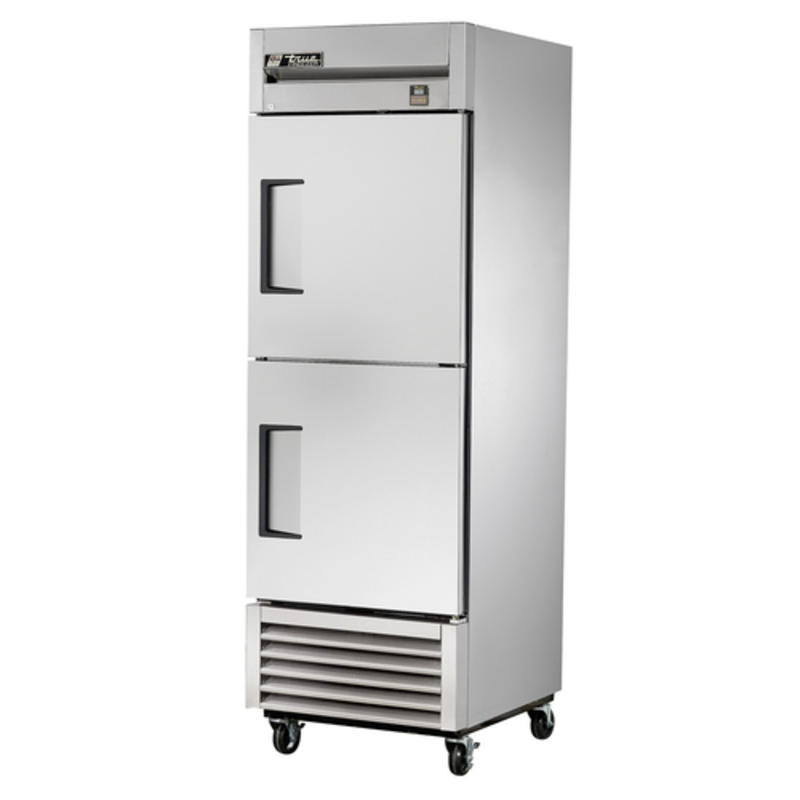 Congélateur vertical True Refrigeration TS-23F-2-HC de 68 cm à une section avec demi-portes pleines
