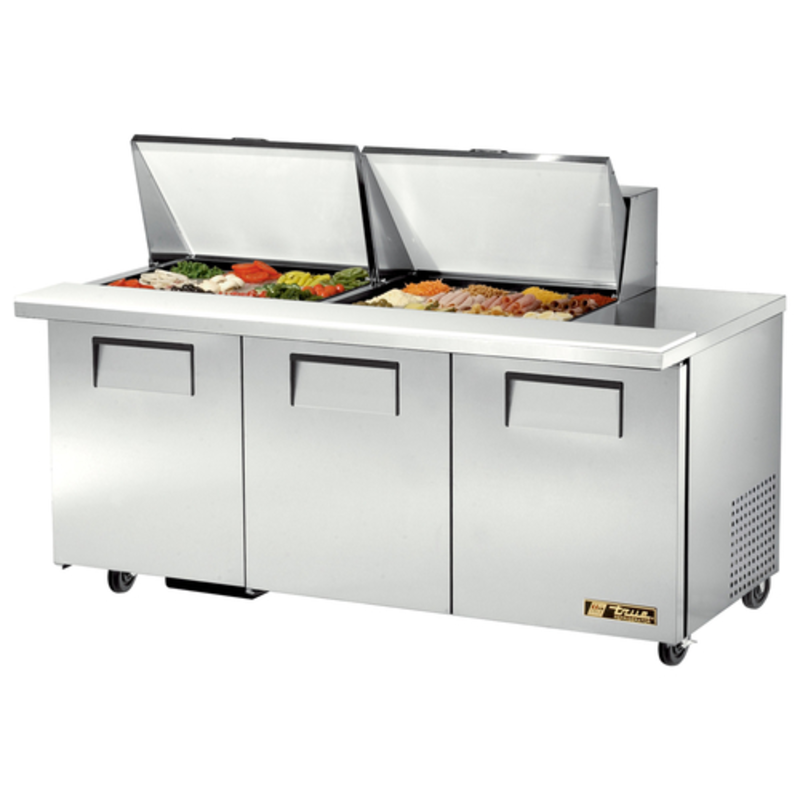 Table de préparation True TSSU-72-24M-B-ST-HC, 3 portes, plateau Mega Top, 72 pouces