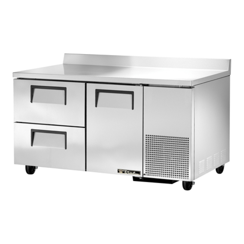 Réfrigérateur de comptoir profond True Refrigeration TWT-60-32D-2-HC de 60 pouces avec porte et tiroirs