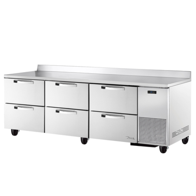 Réfrigérateur commercial True TWT-93D-6-HC~SPEC3 de la série Spec de 93 pouces avec 6 tiroirs